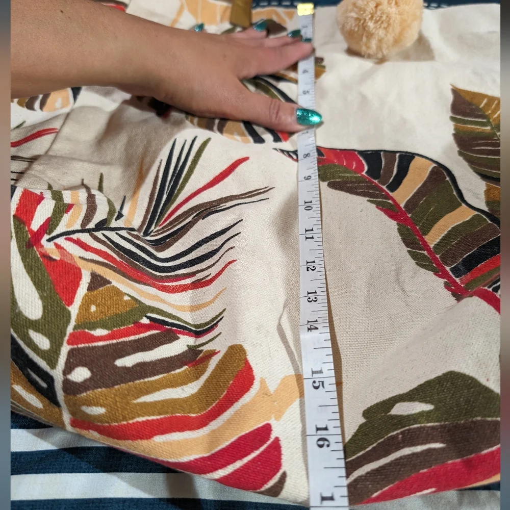 Eccolo canvas and leather tropical‎ palm leaves print beach tote pompom accent